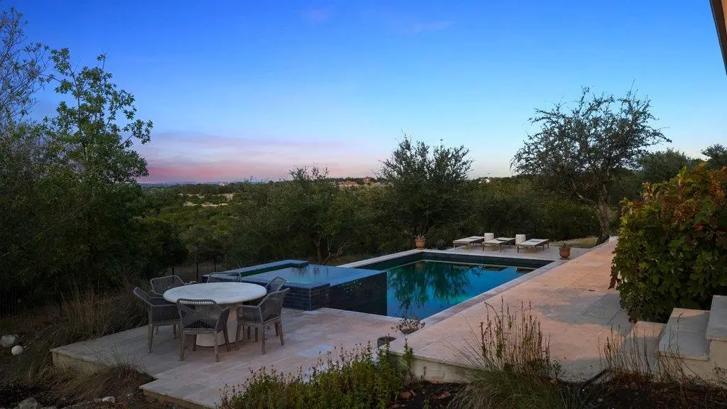32045 Mirela Ann Rd, Dripping Springs, TX 78620 - #1