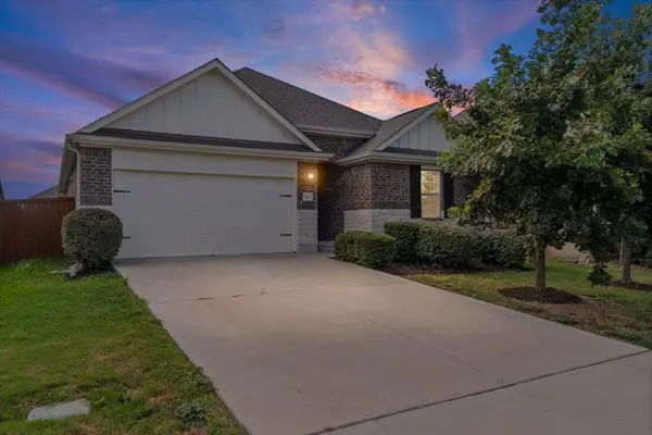 277 Spinnaker Loop, Kyle, TX 78640