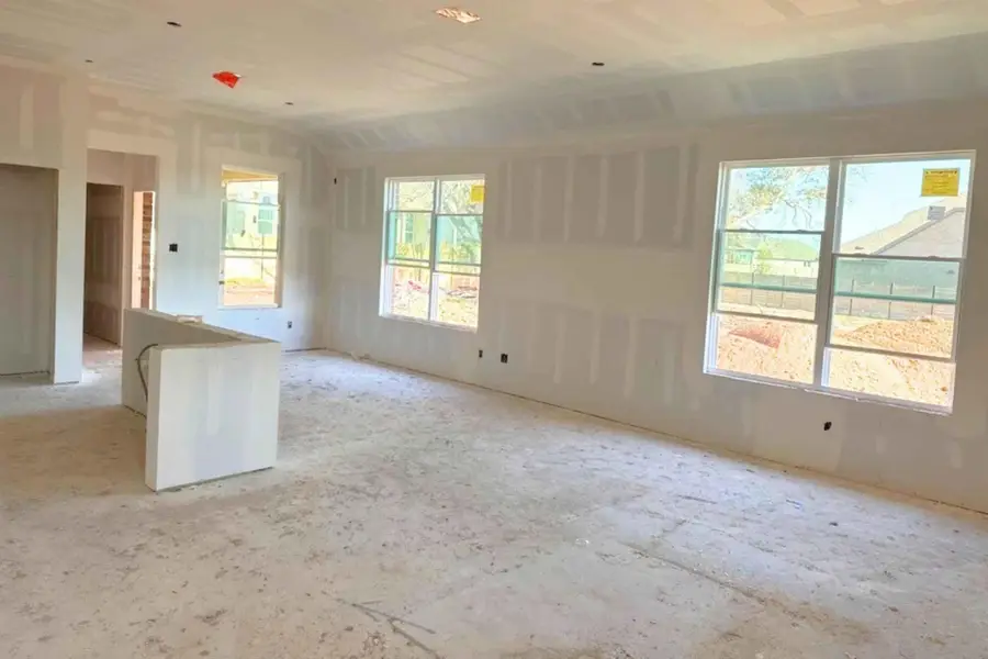 410 Raleigh Dr, Georgetown, TX 78633 - Image #3