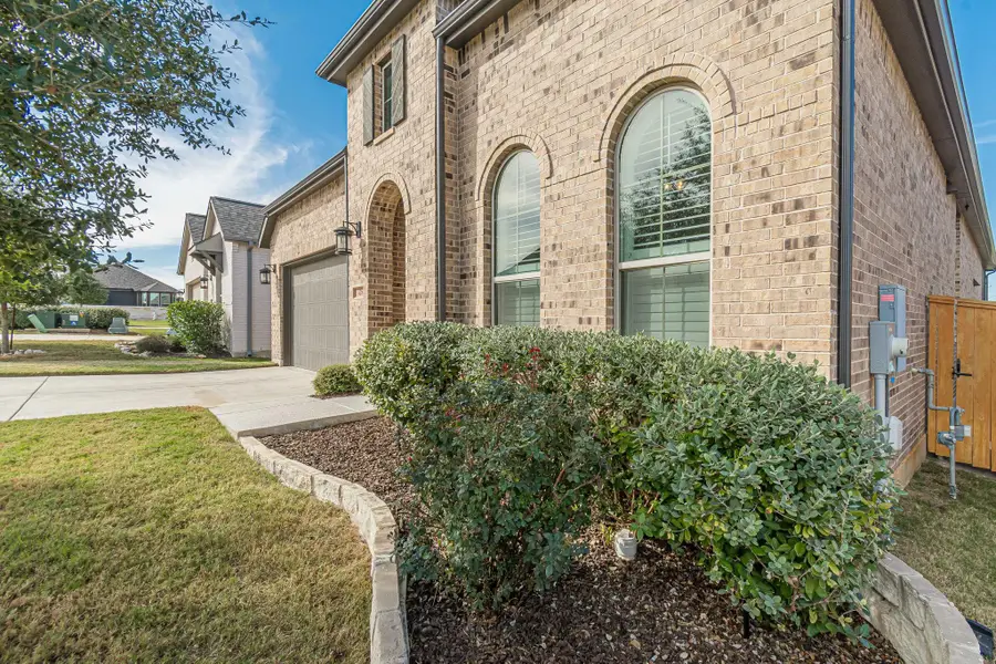 428 Trailing Lantana Ln, San Marcos, TX 78666 - Image #2