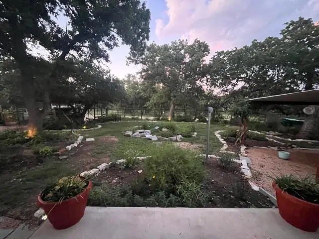 128 E Castlewood Dr, Granite Shoals, TX 78654 - #3