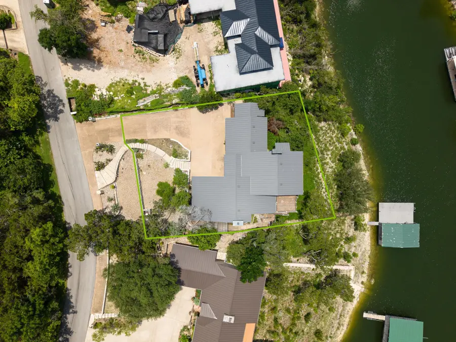 718 Bermuda St, Lakeway, TX 78734 - #2