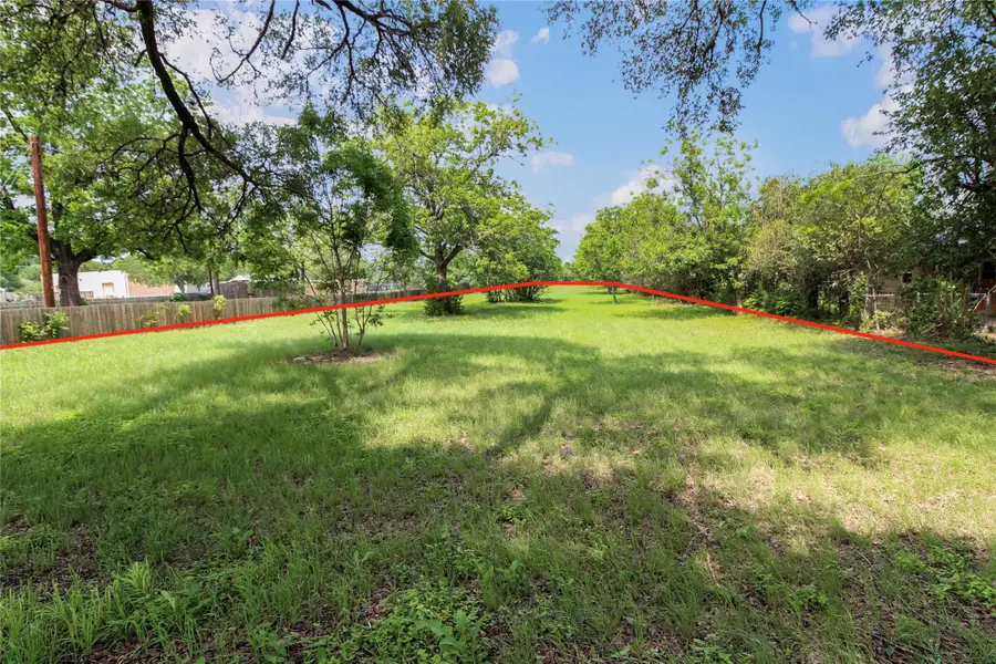 633 Uhland Rd, San Marcos, TX 78666 - #2