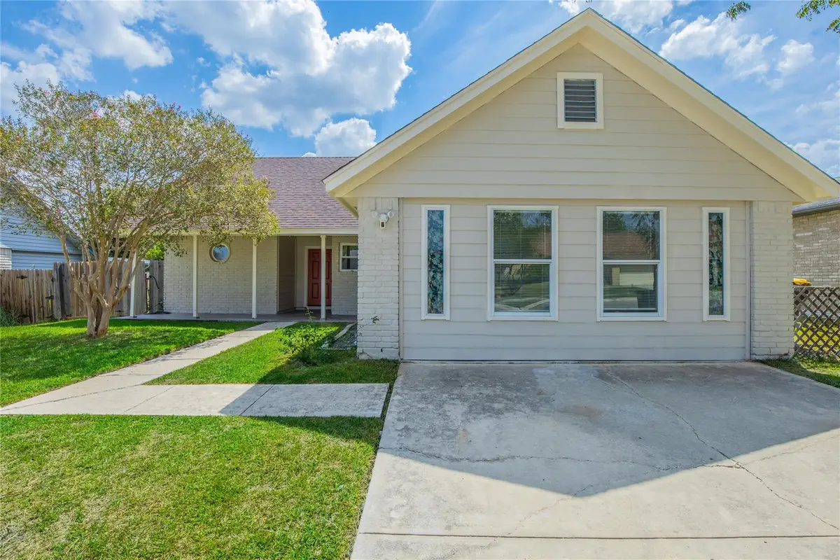 3430 Meadowhead Dr, Schertz, TX 78108 - #1