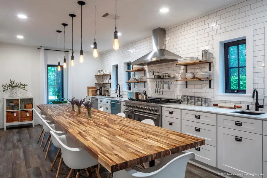 303 Navasota St, Austin, TX 78702 - #3