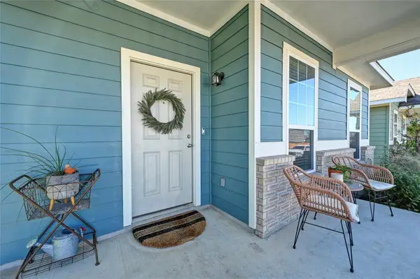 209 Duck Creek Trl, San Marcos, TX 78666