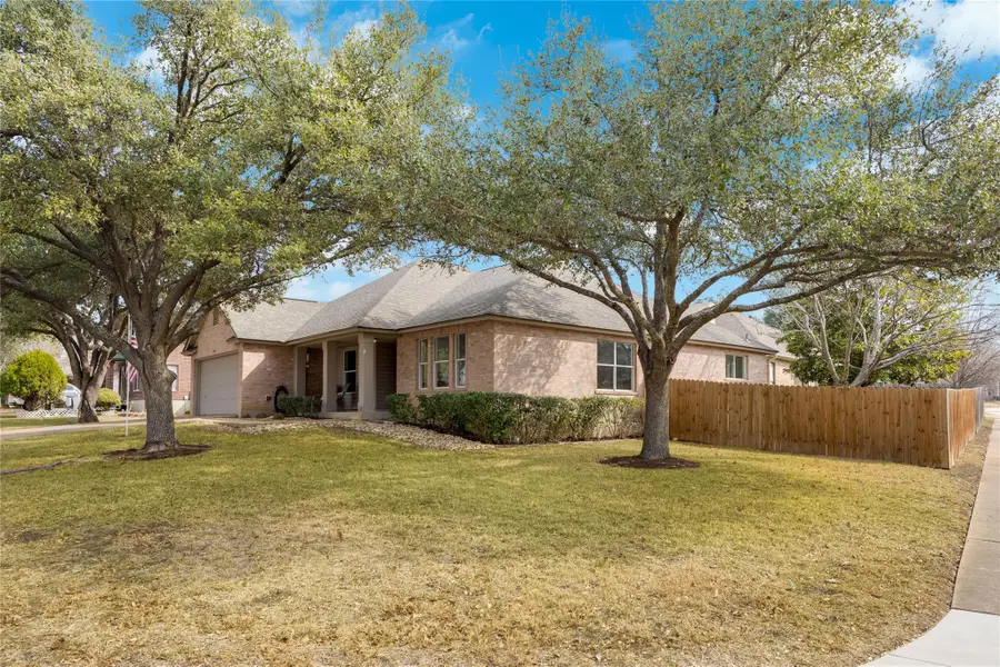10911 Claywood Dr, Austin, TX 78753 - Image #2