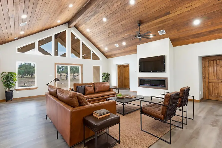 288 Nott Branch Rd, Harper, TX 78631 - Image #3