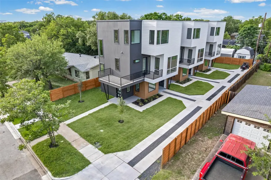 100 W Odell St #3, Austin, TX 78752 - #2