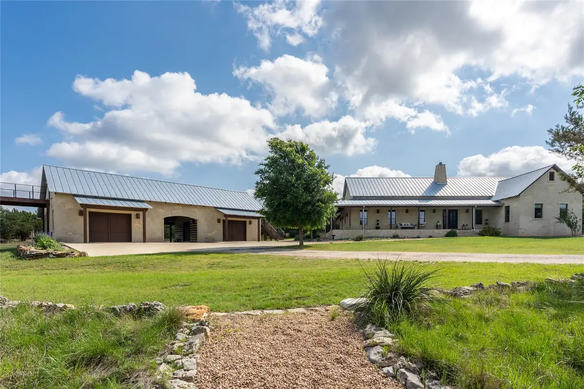424 Hidden Creek Dr, Dripping Springs, TX 78620 - #1