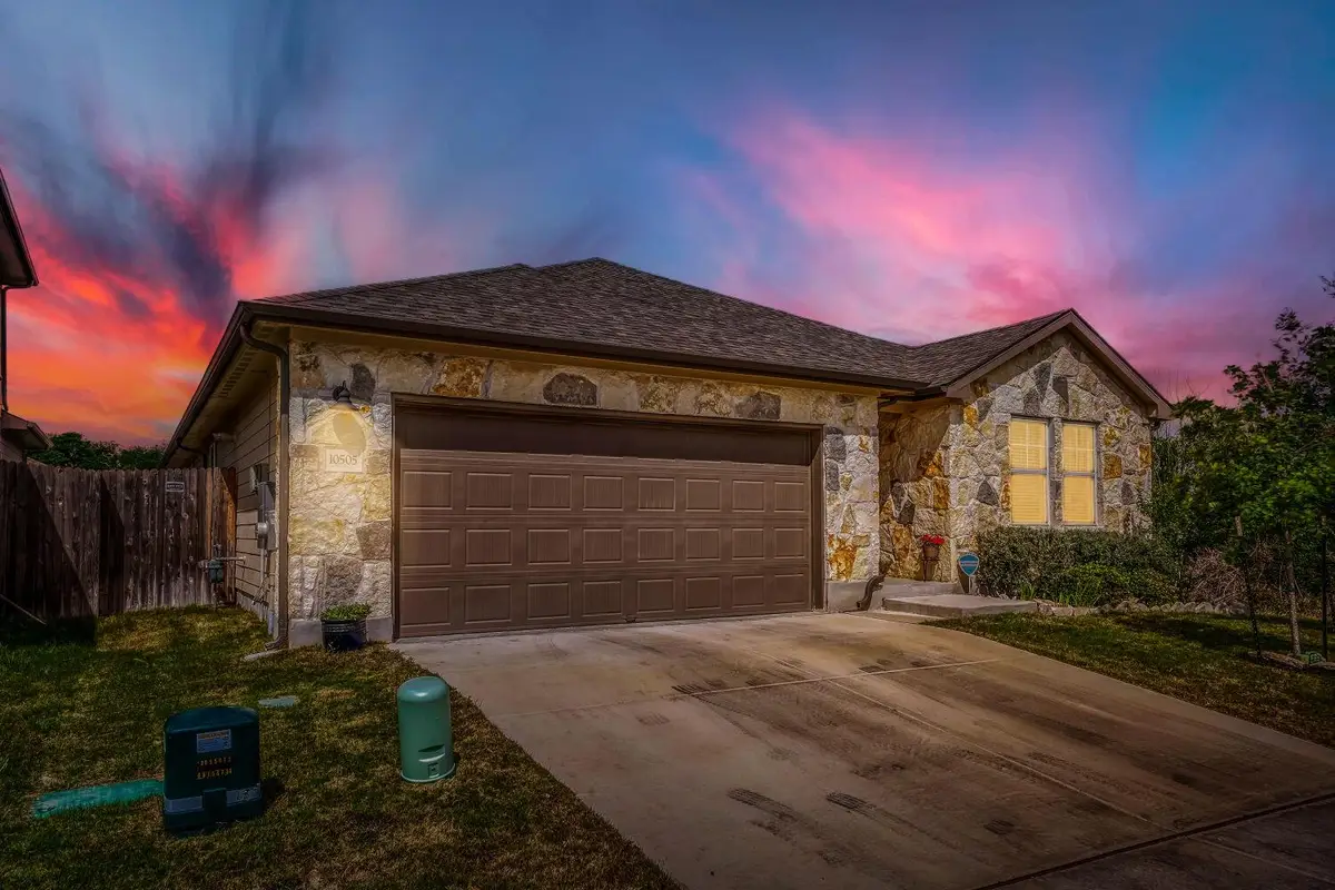 10505 Mager Ln, Hutto, TX 78634 - #1