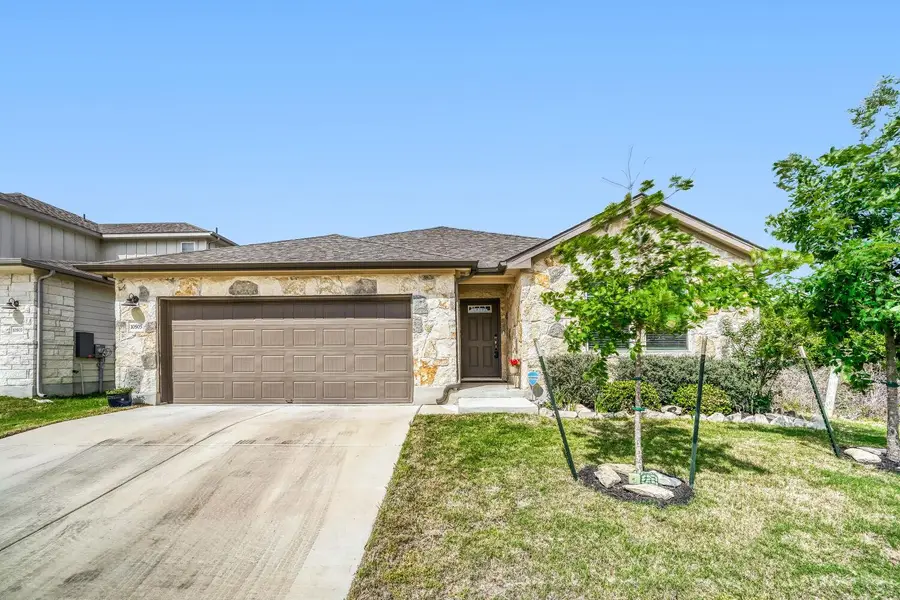 10505 Mager Ln, Hutto, TX 78634 - #2