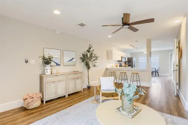 1101 Grove Blvd #306, Austin, TX 78741