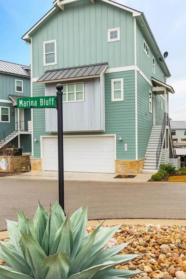 200 Marina Bluff, Kingsland, TX 78639