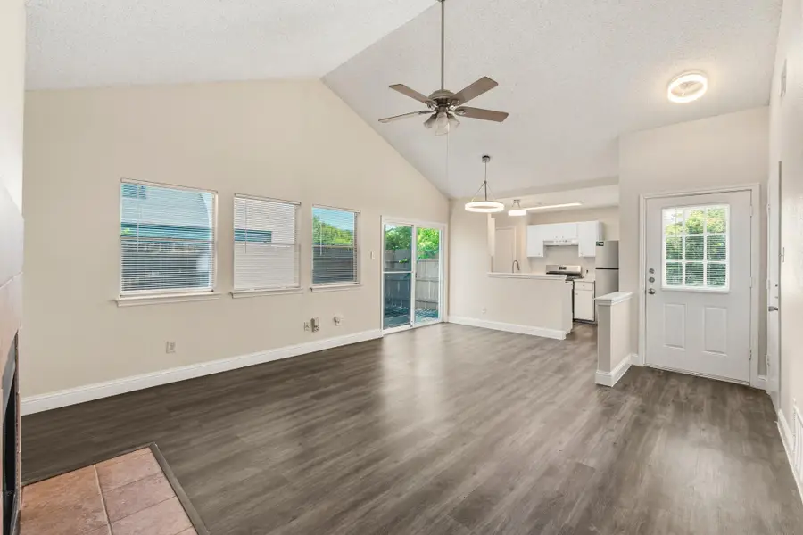 2000 Andover Dr, Round Rock, TX 78664 - #3
