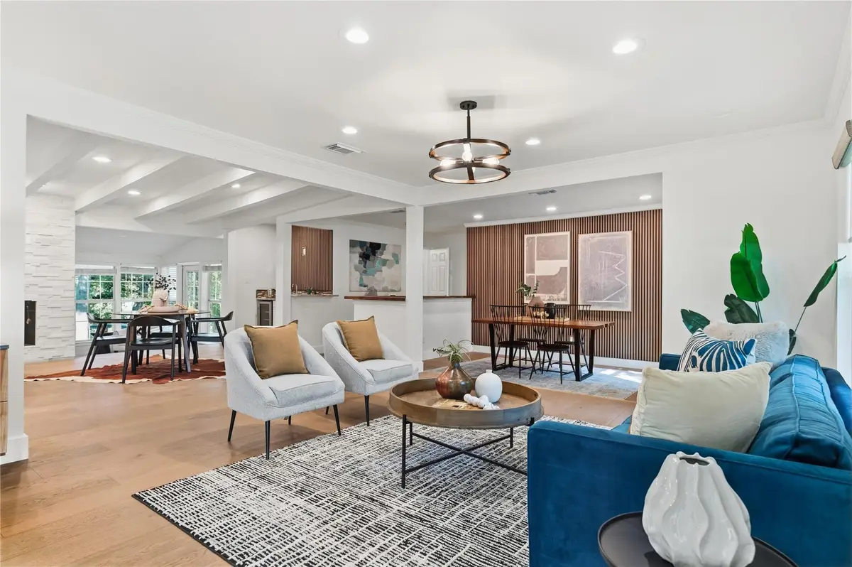 5718 Highland Hills Dr, Austin, TX 78731 - #1