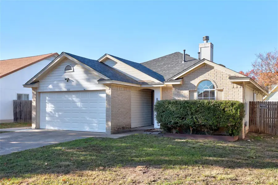 811 Lantana Ln, Leander, TX 78641 - Image #2