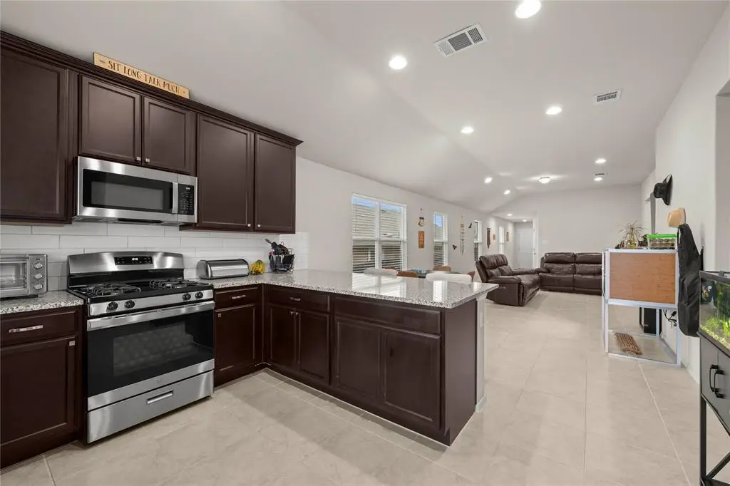 11512 Milano Dr, Austin, TX 78747 - #1