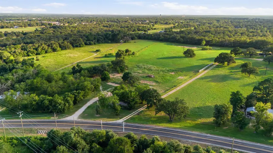 851 N Fm 908, Rockdale, TX 76567 - #3