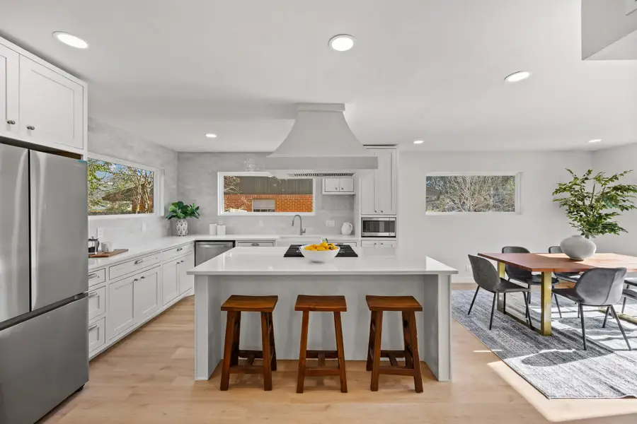 2602 Loyola Ln, Austin, TX 78723 - #3