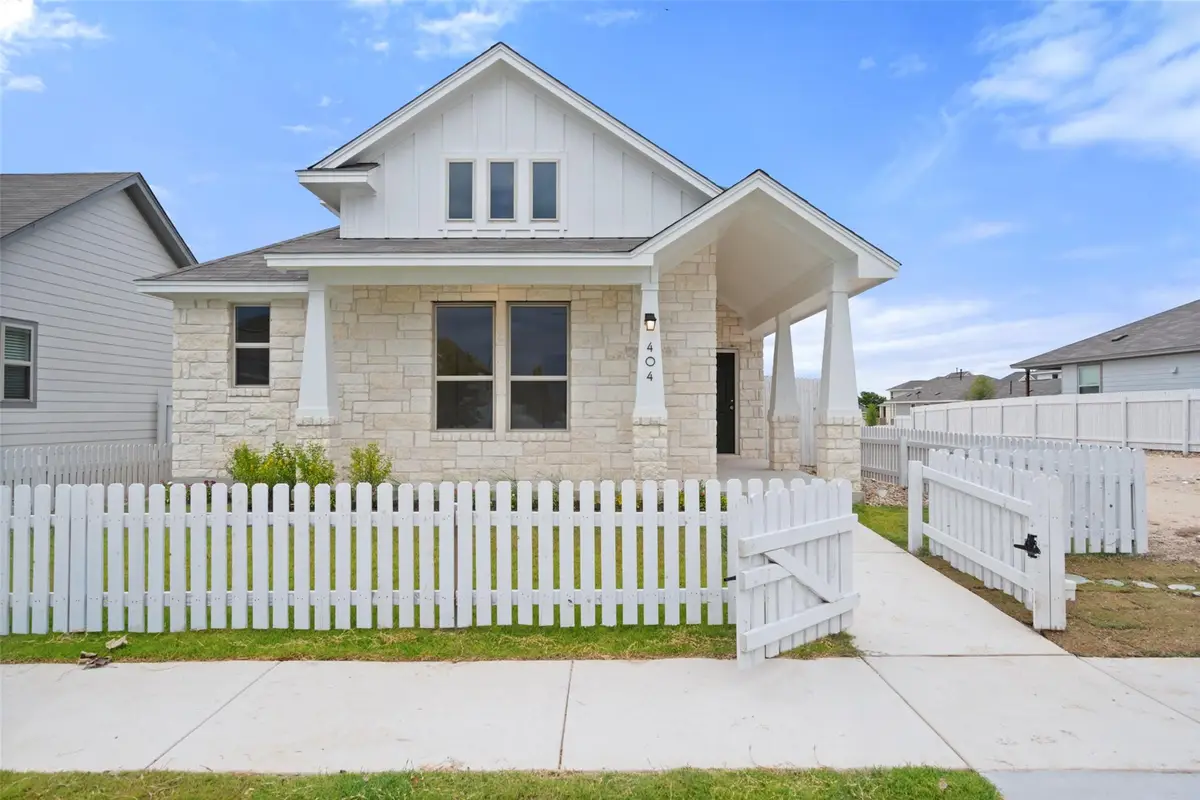 348 Glocken Ln, Kyle, TX 78640 - #1