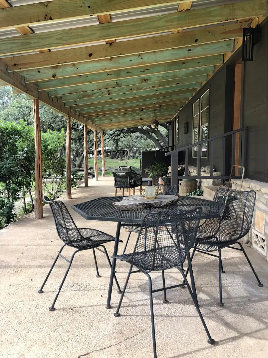 888 Glenn Crest Dr, Blanco, TX 78606 - #2