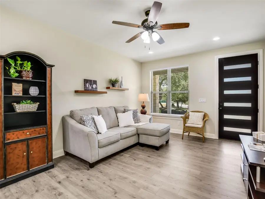 18803 Hogan Cir #16, Lago Vista, TX 78645 - #3