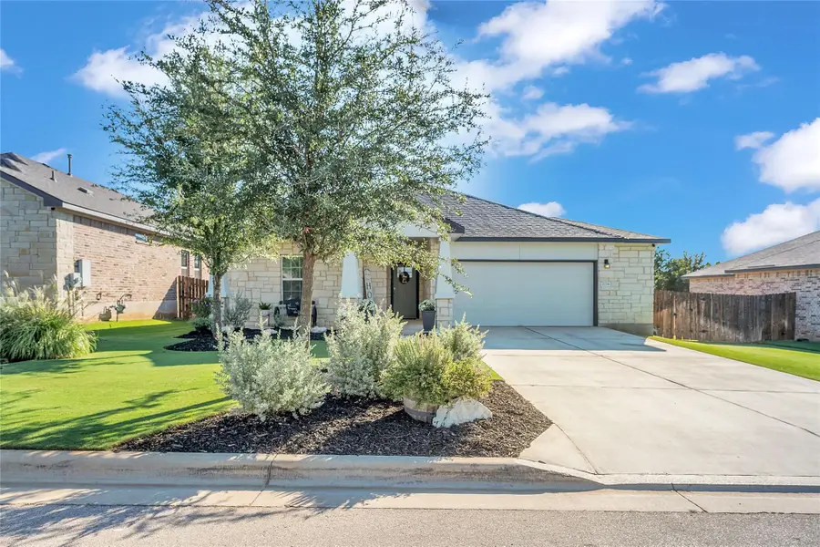 2224 River Place Ln, Georgetown, TX 78628 - Image #2