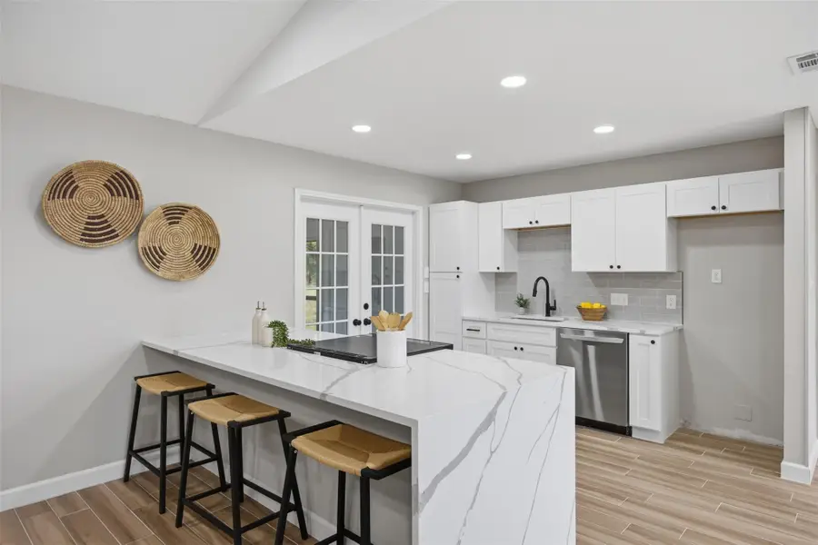 205 Sunshine Dr, Georgetown, TX 78628 - #3