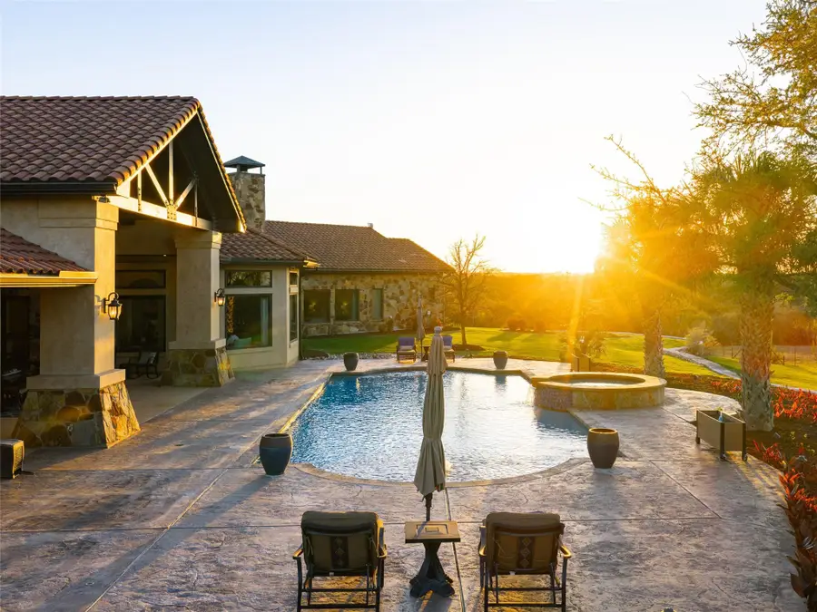 600 County Road 257, Liberty Hill, TX 78642 - #2