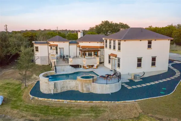 11209 Southwest Oaks Dr, Austin, TX 78737