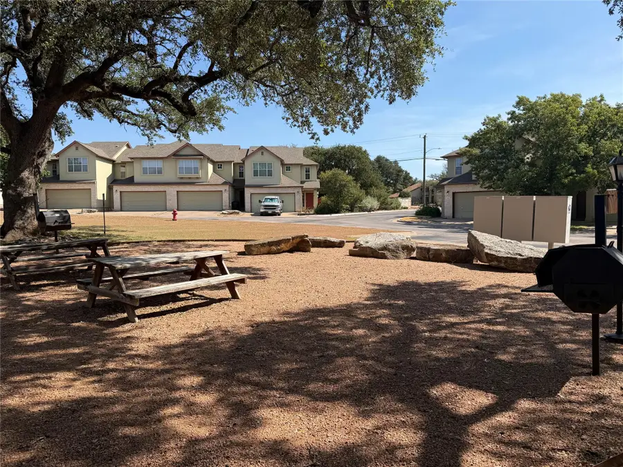 2410 Great Oaks Dr #701, Round Rock, TX 78681 - #3