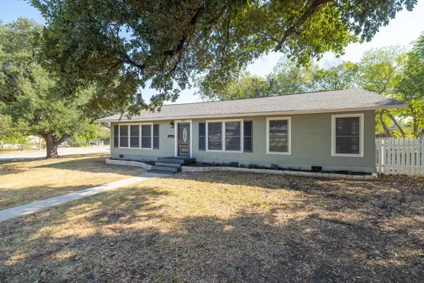 307 N Black St, Round Rock, TX 78664
