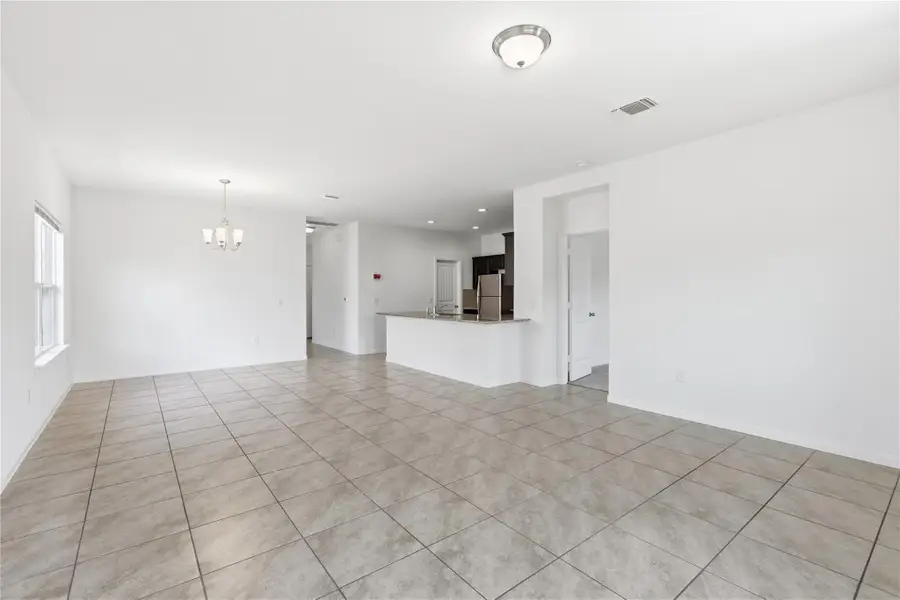 7121 Ranchito Dr, Austin, TX 78744 - #2