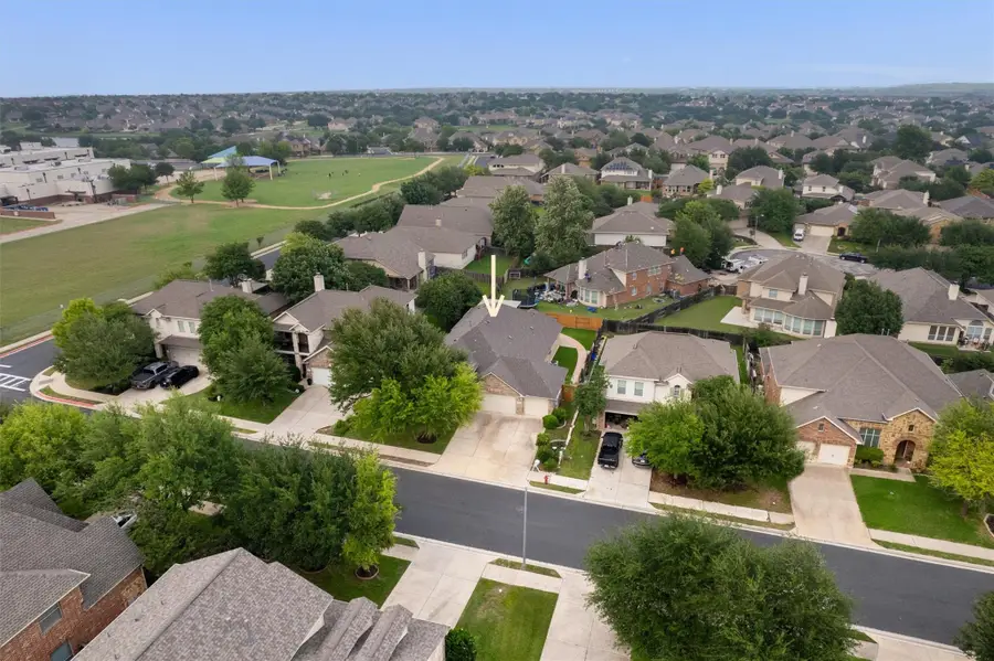 4212 Fairmeadow Dr, Round Rock, TX 78665 - #2