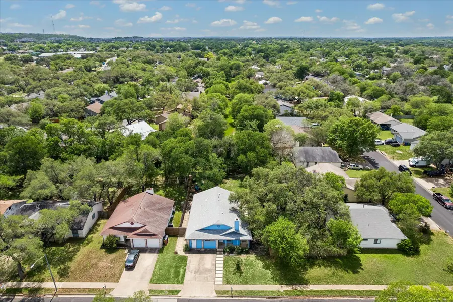 3811 Stonecroft Dr, Austin, TX 78749 - #2