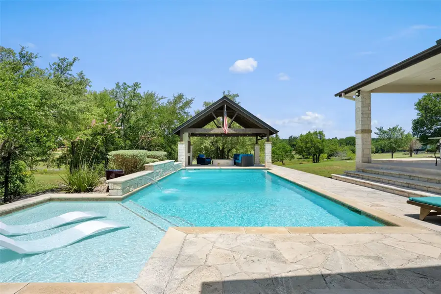 208 Hacienda Pl, Dripping Springs, TX 78620 - #2
