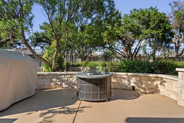 600 Salado Creek Ln, Georgetown, TX 78633