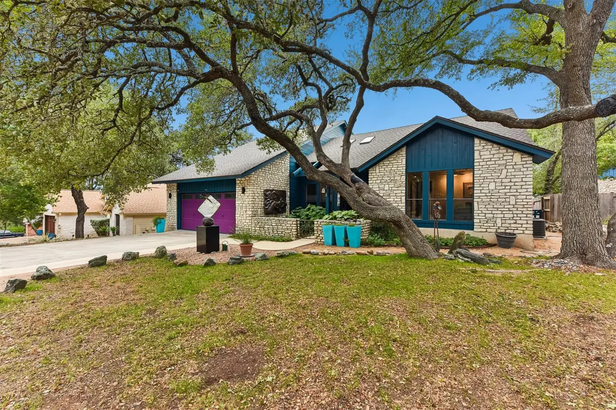 66 Woodcreek Dr, Wimberley, TX 78676 - Image #1