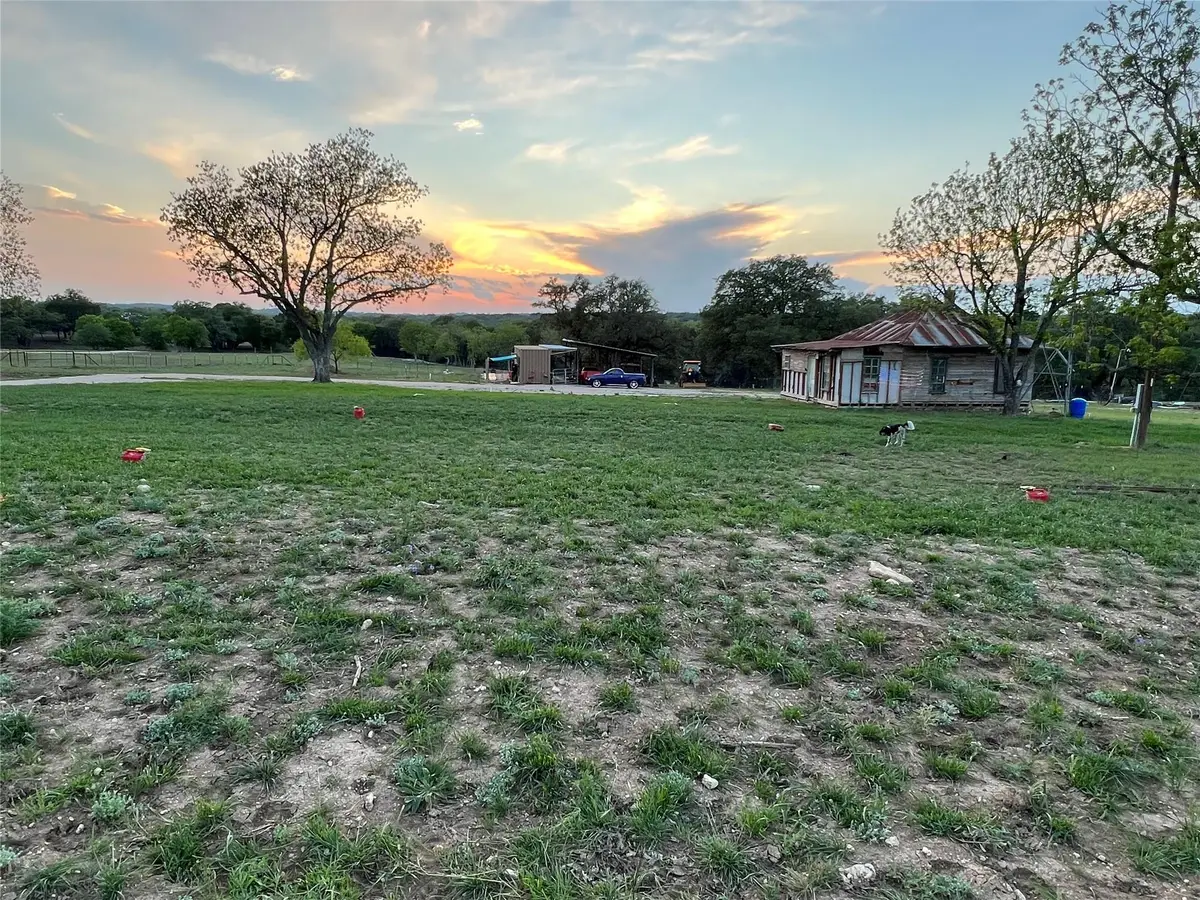 940 Schumann Rd, Stonewall, TX 78671 - #1