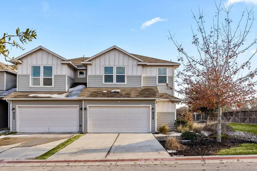 1501 Roseburg Dr, Austin, TX 78754 - Image #2