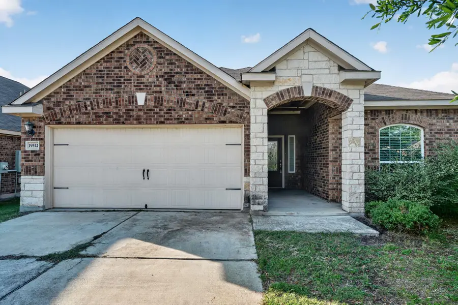 19512 James Manor St, Manor, TX 78653 - #2