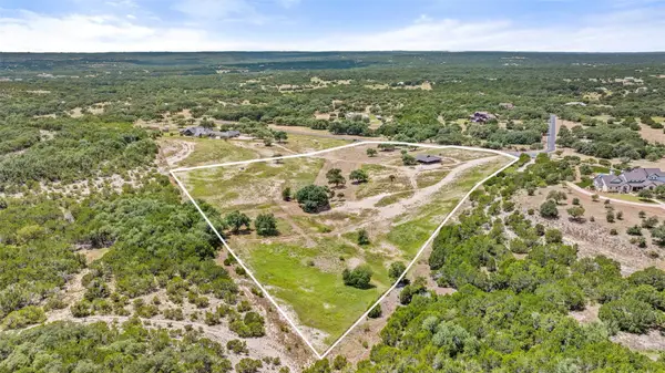 15801 Palomino Ranch Dr, Leander, TX 78641