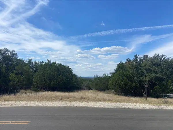 21844 Ticonderoga Ave, Lago Vista, TX 78645