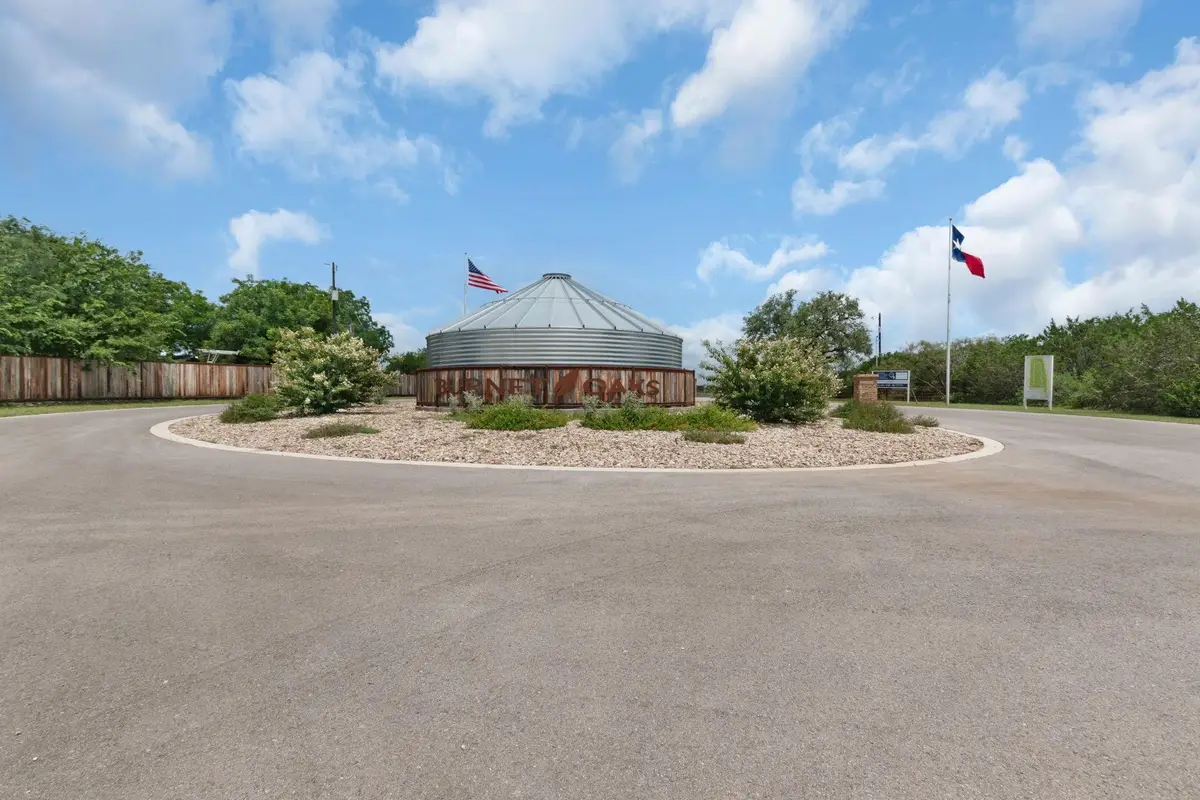 Lot 18 Burnet Oaks Dr, Burnet, TX 78611 - #1