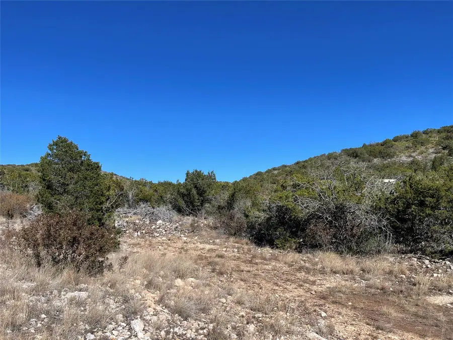 305 Walnut Springs Ranch Rd, Uvalde, TX 78801 - #3