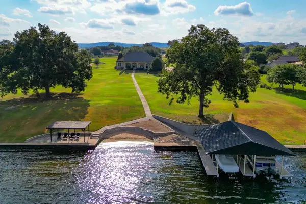 1621 Legends Pkwy, Kingsland, TX 78639