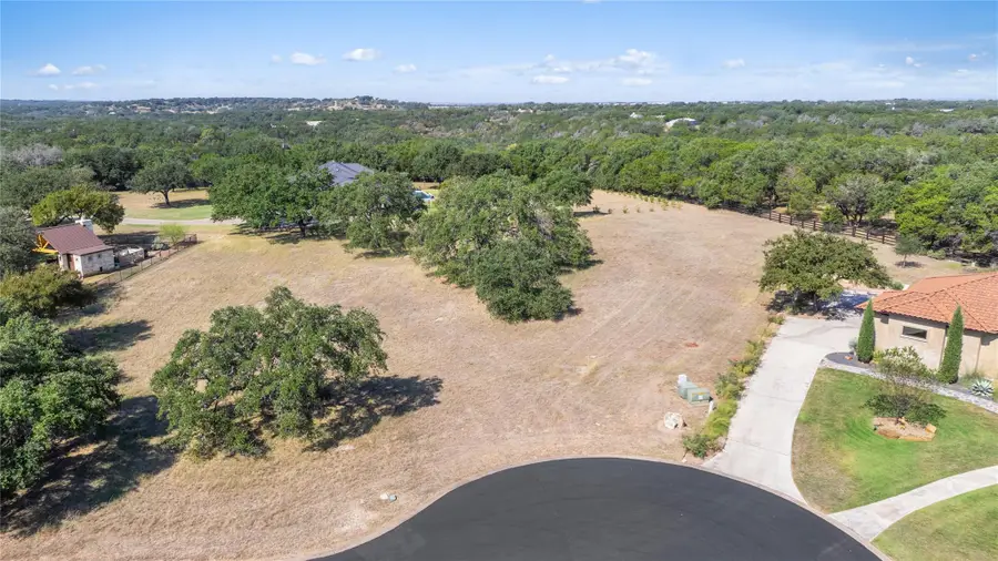 27509 Waterfall Hill Pkwy, Spicewood, TX 78669 - #2