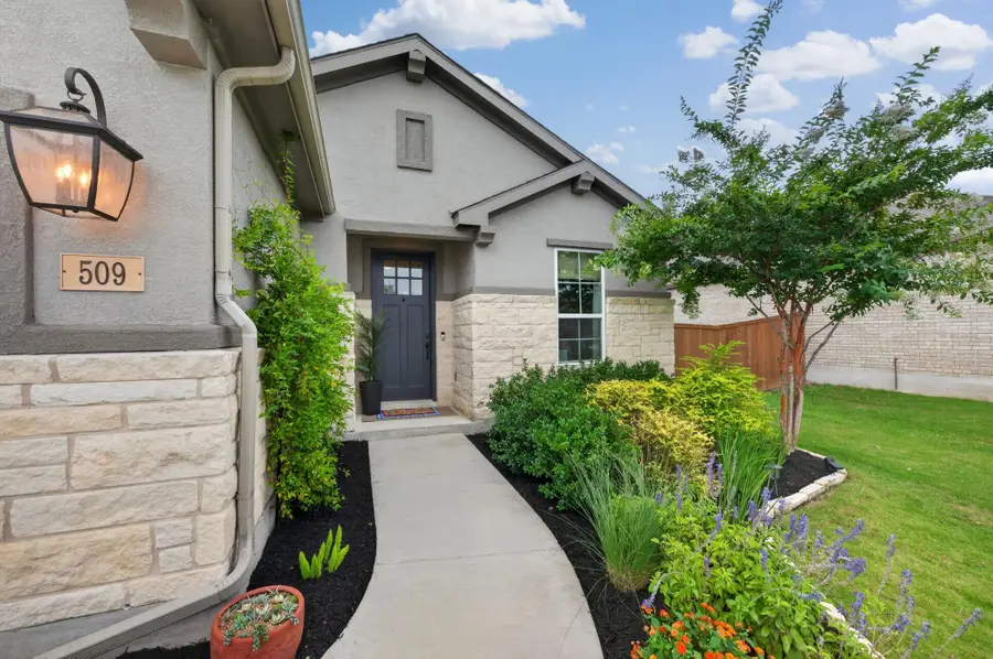 509 Climbing Rock Loop, Dripping Springs, TX 78620 - #2