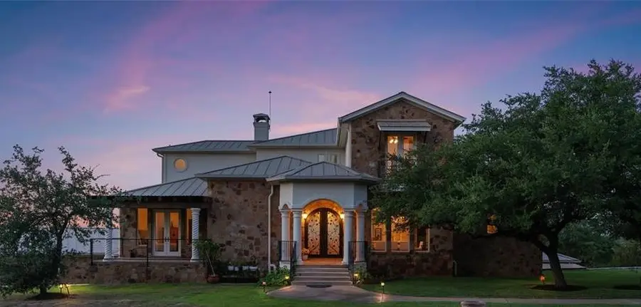 4922 Hidden Creek Ln, Spicewood, TX 78669 - #2